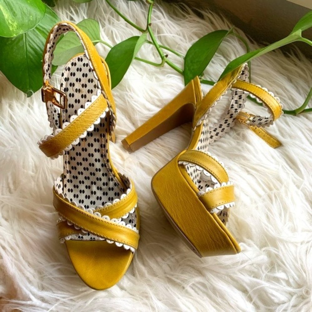 Jessica Simpson Victorina Platform Heels/Sandals